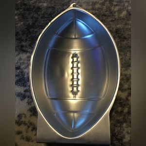 Vintage Wilton football aluminum cake pan 1990